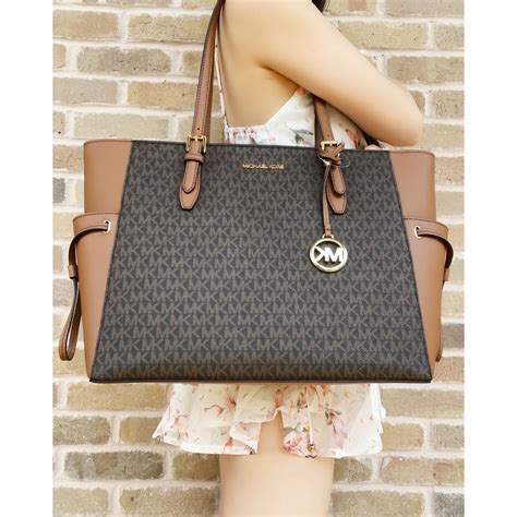 michael kors large tote lily brown|Large Michael Kors Totes .